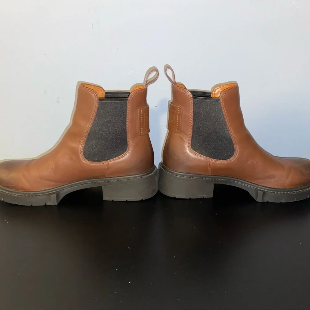 Coach Lyden Leather Chelsea Boots - Picture 4 of 9